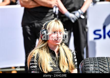 Goodwood House, Chichester, Royaume-Uni. 14 juillet 2024. Goodwood Festival of Speed jour 4 ; Un crédit Mercedes mécanicien : action plus Sports/Alamy Live News Banque D'Images