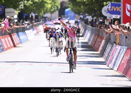 LONGO BORGHINI Elisa - LIDL - TREK lors du 35ème Giro d'Italia Women 2024, étape 8 une étape de 117km de Pescara à L'Aquila le 14 juillet 2024 à L'Aquila, Italie Banque D'Images