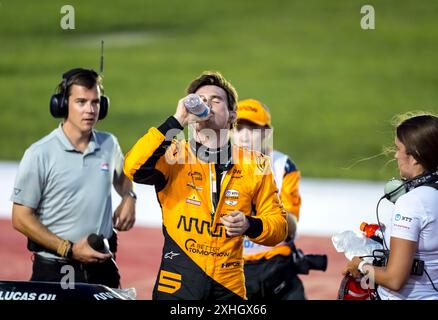 13 juillet 2024, Newton, Ia, États-Unis : PATO OWARD (5) de Monterey, Mexique, pilote de la SÉRIE NTT INDYCAR, arrive deuxième pour le Hy-Vee Homefront 250 à l'Iowa Speedway à Newton, IA. (Crédit image : © Walter G. Arce Sr./ASP via ZUMA Press Wire) USAGE ÉDITORIAL SEULEMENT! Non destiné à UN USAGE commercial ! Banque D'Images