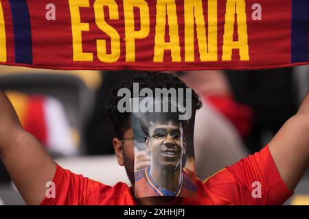 Berlino, Allemagne. 14 juillet 2024. Les supporters espagnols avant le dernier match entre l'Espagne et l'Angleterre lors du tournoi de football Euro 2024 à Berlin à l'Olympiastadium, Allemagne, dimanche 14 juillet 2024.Sport - Football . (Photo de Fabio Ferrari/LaPresse) crédit : LaPresse/Alamy Live News Banque D'Images