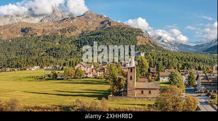 Sils-Baselgia en automne, Engadine, Grisons, Suisse Banque D'Images