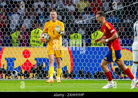 BERLIN, ALLEMAGNE - 14 JUILLET : Jordan Pickford, de l'Angleterre, crie lors de la finale de l'UEFA EURO 2024 entre l'Espagne et l'Angleterre à l'Olympiastadion le 14 juillet 2024 à Berlin, Allemagne. (Photo par Andre Weening/Orange Pictures) crédit : Orange pics BV/Alamy Live News Banque D'Images