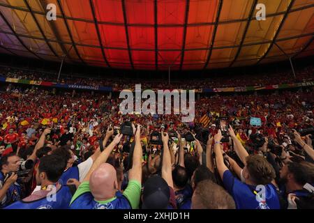 Berlino, Allemagne. 14 juillet 2024. Photographes après un match final entre l'Espagne et l'Angleterre lors du tournoi de football Euro 2024 à Berlin à l'Olympiastadium, Allemagne, dimanche 14 juillet 2024.Sport - Football . (Photo de Fabio Ferrari/LaPresse) crédit : LaPresse/Alamy Live News Banque D'Images