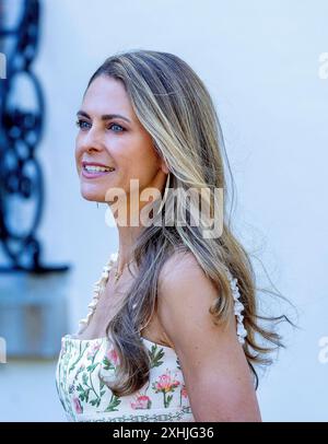 Borgholm, Schweden. 14 juillet 2024. Borgholm, Château de Solliden 14-07-2024 la famille royale suédoise assiste à l'anniversaire de la princesse héritière de Suède, Princesse Madeleine crédit : Albert Nieboer pays-Bas OUT point de vue OUT/dpa/Alamy Live News Banque D'Images