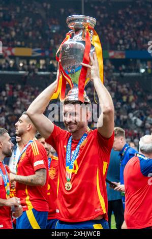 Berlin, Allemagne. 14 juillet 2024. Aymeric Laporte, de l'Espagne, célèbre après la finale de l'UEFA EURO 2024 entre l'Espagne et l'Angleterre à l'Olympiastadion de Berlin, Allemagne, le 14 juillet 2024 (photo Andrew SURMA/ crédit : Sipa USA/Alamy Live News Banque D'Images