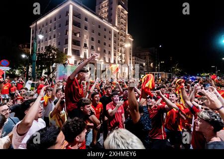 Malaga, Espagne. 15 juillet 2024. Les fans de football espagnols ont vu célébrer à Malaga la victoire de l'Espagne à l'UEFA Euro 2024. L'Espagne a remporté l'Euro 2024 de l'UEFA après un match contre l'Angleterre célébré à l'Olympiastadion de Berlin, en Allemagne. Crédit : SOPA images Limited/Alamy Live News Banque D'Images