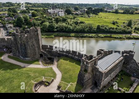 Château de Pembroke, Pembrokeshire, pays de Galles, Royaume-Uni Banque D'Images