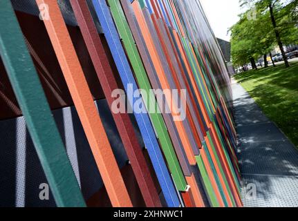 Munich, Allemagne. 15 juillet 2024. Le Brandhorst Museum dans le Kunstareal. Le Kunstareal est situé dans le quartier Maxvorstadt de Munich et comprend de nombreux musées, espaces d'exposition et galeries. Crédit : Sven Hoppe/dpa/Alamy Live News Banque D'Images