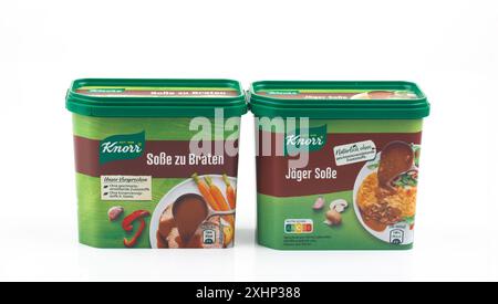 HUETTENBERG, HESSE, ALLEMAGNE - 024 : KNORR Gravy Basic. Les sauces KNORR sont des compagnons idéaux pour les plats de viande classiques. Banque D'Images