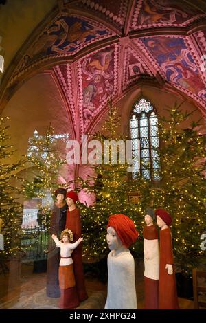 France, Haut Rhin, Strasbourg, Kaysersberg, chapelle Saint-Michel de Kaysersberg avec ses décorations de Noël Banque D'Images