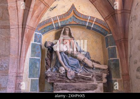 France, Loire, Rozier côtes d'Aurec, ancien prieuré cluninisien de Saint-Blaise, enclos dans l'église, Velay Banque D'Images