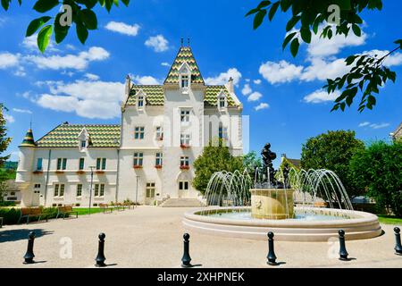 France, Côte d'Or, Bourgogne climats classés au patrimoine mondial de l'UNESCO, route des Grands crus, vignoble de la Côte de Beaune, Meursault, hôtel de ville Banque D'Images