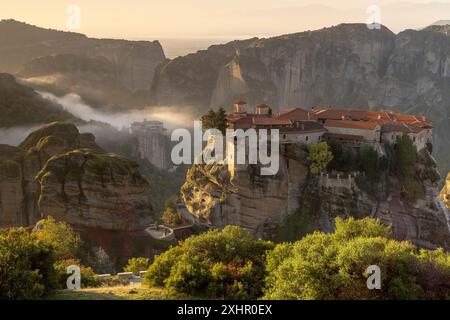 Grèce, Thessalie, monastères de Meteora, classé au patrimoine mondial de l'UNESCO, monastère de Varlaam Banque D'Images