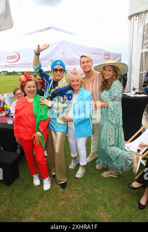 Franziska Traub, Julian F. M. Stöckel, Marcell Damaschke, Stefanie Simon et Christiane Hallervorden beim 4. Internationalen Ladies Cup und Hut contes Banque D'Images