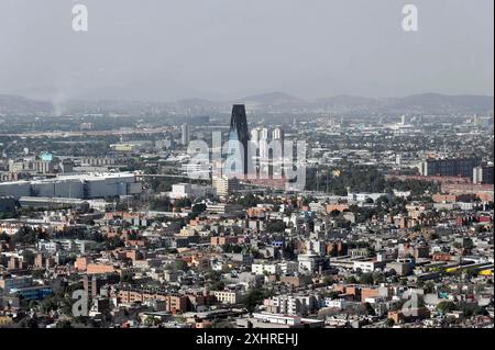 Vue de Torre Latinoamericana, 182m de haut, de Mexico, Distrito Federal, Mexique, Amérique centrale, vue aérienne d'une ville avec une vue saisissante Banque D'Images