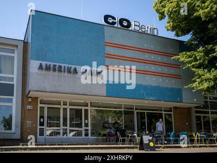 Berlin, Allemagne. 15 juillet 2024. Vue extérieure de l'Amerika-Haus, qui abrite la maison d'exposition C/O Berlin. Crédit : Monika Skolimowska/dpa/Alamy Live News Banque D'Images