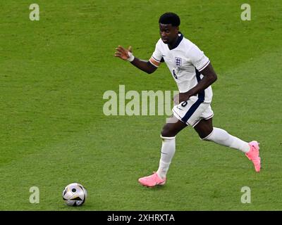 BERLIN - Marc Guehi d'Angleterre lors de la finale de l'UEFA EURO 2024 entre l'Espagne et l'Angleterre à l'Olympiastadion le 14 juillet 2024 à Berlin, Allemagne. ANP | Hollandse Hoogte | GERRIT VAN COLOGNE Banque D'Images