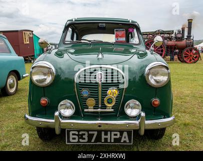 la voiture a35 d'auston est exposée lors d'un rallye de voitures anciennes sur l'île de wight au royaume-uni Banque D'Images