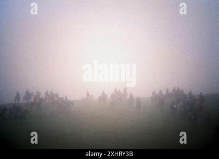 BRUMEUSE VUE BRUMEUSE DE LA CHASSE AU RENARD À CHEVAL, CHESHIRE FOXHOUNDS, FERME RUNNYMEADE, COMTÉ DE CHESTER, PENNSYLVANIE, ÉTATS-UNIS Banque D'Images