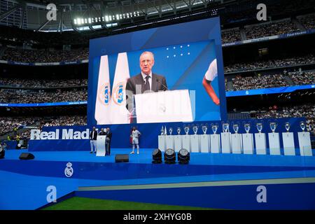 Madrid, Spa in. 16 juillet 2024. Présentation de Kylian Mbappe au stade Santiago Bernabeu le 16 juillet 2024 à Madrid, Espagne. (Photo de Cesar Cebolla/PRESSINPHOTO) crédit : AGENCE SPORTIVE PRESSINPHOTO/Alamy Live News Banque D'Images