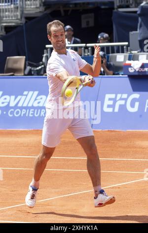Gstaad Suisse, 07 16 2024 : Richard Gasquet (FRA) en action lors de l'EFG Swiss Open. Lors de l'EFG Gstaad Swiss Open ATP 250, match international de tennis à Gstaad, Suisse, le 16 juillet 2024 Banque D'Images