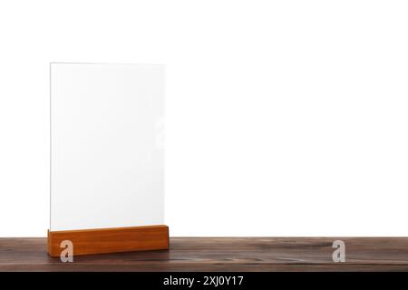 Porte-menu sur table en bois sur fond blanc. Maquette pour le design Banque D'Images