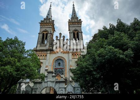 Batoumi, Géorgie - 16 juillet 2024 : vues de la cathédrale de la mère de Dieu à Batoumi, Géorgie Banque D'Images