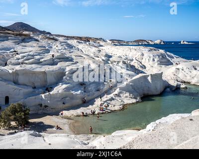 Plage de Milos Sarakiniko Banque D'Images