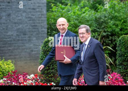 Londres, Angleterre, Royaume-Uni. 16 juillet 2024. JOHN HEALEY, secrétaire d'État à la Défense, arrive au 10 Downing Street avec l'ancien secrétaire général de l'OTAN GEORGE ROBERTSON en tant que réunion du cabinet. (Crédit image : © Tayfun Salci/ZUMA Press Wire) USAGE ÉDITORIAL SEULEMENT! Non destiné à UN USAGE commercial ! Banque D'Images