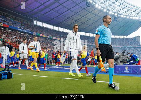 Harry Kane vu lors de la finale de l'UEFA Euro 2024 entre les équipes nationales d'Espagne et d'Angleterre à l'Olympiastadium, Berlin, Allemagne (Maciej Rogowski) Banque D'Images