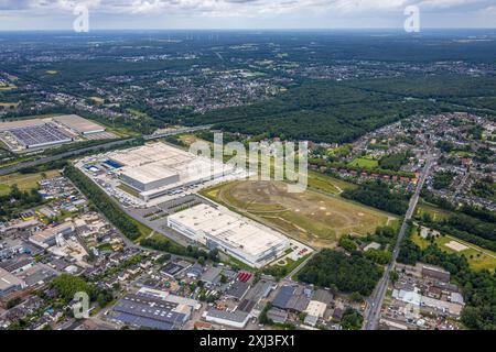 Luftbild, Gewerbegebiet Schwarze Heide, Edeka Zentrallager Logistikzentrum, an der Autobahn A3, Baustelle und Picnic E-Food-Lager, Goldammerweg, Waldteich, Oberhausen, Ruhrgebiet, Nordrhein-Westfalen, Deutschland ACHTUNGxMINDESTHONORARx60xEURO *** vue aérienne, zone industrielle Schwarze Heide, centre logistique d'entrepôt central Edeka, sur l'autoroute A3, chantier et pique-nique E entrepôt alimentaire, Goldammerweg, Waldteich, Oberhausen, Ruhr, Rhénanie du Nord-Westphalie, Allemagne ACHTUNGxMINDESTHONORARx60xEURO Banque D'Images