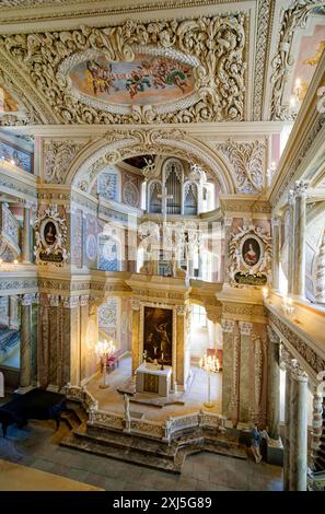 Choeur avec orgue de deux étages, église baroque, église baroque du château de St Trinitatis au château de Christiansburg, vue intérieure, Eisenberg Banque D'Images