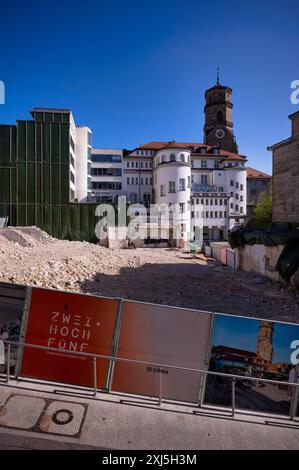 Chantier de construction, clôture de construction, projet de construction controversé de la société Signa insolvable de René Benko, logo, insolvabilité en cours Banque D'Images