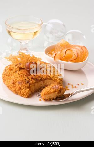 Foie gras enrobé de chapelure de pain d'épices Banque D'Images