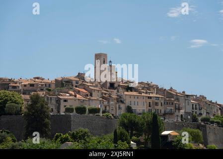 Saint-Paul-de-Vence, aussi connu sous le nom de Saint Paul, ville médiévale sur la Côte d'Azur, Alpes-Maritimes, Provence-Alpes-Côte d'Azur, France Banque D'Images