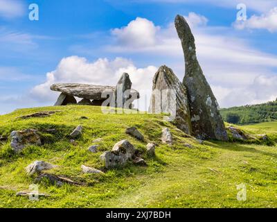 Cairn Holy 2, Dumfries et Galloway, en Écosse, l'une des deux chambres funéraires néolithiques construites il y a environ 6000 ans. Fouillé en 1949 par Stuart Piggot ... Banque D'Images