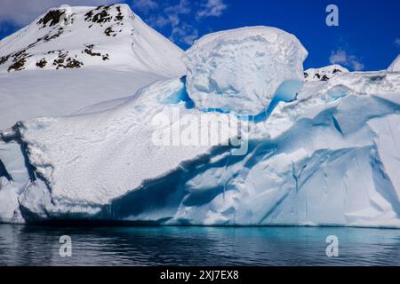 Alvaro Cove, Antarctique, lundi 20 novembre 2023. Photo : David Rowland / One-Image.com Banque D'Images