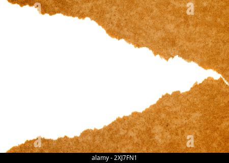 Un morceau de papier déchiré avec une bordure brune et un fond blanc. Le papier est déchiré en deux, la moitié supérieure étant légèrement plus grande que la h inférieure Banque D'Images