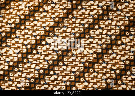 Gros plan sur les tissus de sarong de batik indonésien du début des années 1900. Tous faits à la main avec des canting et de la cire chaude dans la manière javanaise traditionnelle. Banque D'Images