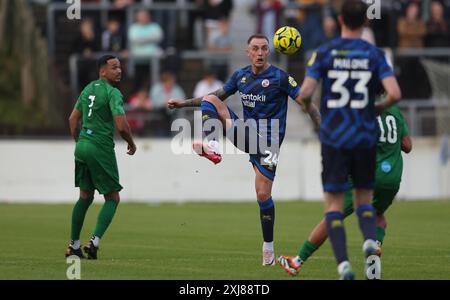 Crawley Town's Toby Mullarkey pendant la pré-saison amicale entre Lewes et Crawley Town au Dripping Pan. Banque D'Images