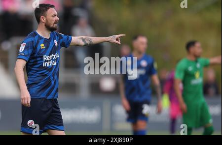 Scott Malone de Crawley Town pendant la pré-saison amicale entre Lewes et Crawley Town au Dripping Pan. Banque D'Images