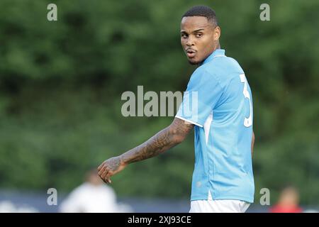 Le défenseur brésilien de Napoli Natan regarde lors du match amical SSC Napoli Anaune val di non SSC Napoli 2024-25 camp d'entraînement de pré-saison à val di Sole dans le Trentin, Dimaro Folgarida Banque D'Images