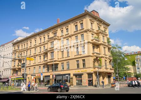 Altbau, Hauptstraße, Richard-von-Weizsäcker-Platz, Schöneberg, Tempelhof-Schöneberg, Berlin, Deutschland Banque D'Images