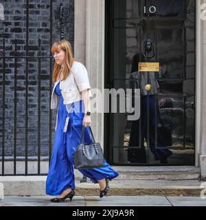 Londres, Royaume-Uni. 17 juillet 2024. Angela Rayner, vice-première ministre, secrétaire d'État au logement et aux collectivités, députée d'Ashton-under-Lyne, quitte Downing Street pour la toute première fois dans ses nouvelles fonctions pour assister au discours du roi au Parlement. Crédit : Imageplotter/Alamy Live News Banque D'Images