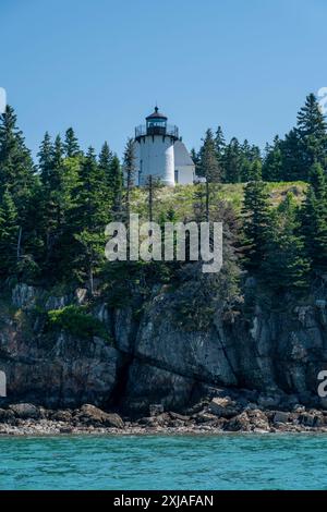 Phare de Bear Island sur Bear Island à l'entrée de Somes Sound, parc national Acadia, Maine Banque D'Images