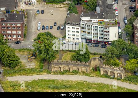 Luftbild, Anne Frank Mahnmal an der historischen Stadtmauer Kuhlenwall, Stadtmitte, Altstadt, Duisburg, Ruhrgebiet, Nordrhein-Westfalen, Deutschland ACHTUNGxMINDESTHONORARx60xEURO *** vue aérienne, Mémorial Anne Frank sur le mur historique de la ville Kuhlenwall, centre-ville, vieille ville, Duisburg, Ruhr, Rhénanie du Nord-Westphalie, Allemagne ATTENTIONxMINDESTHONORARx60xEURO Banque D'Images