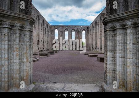 Ruines du XVe siècle Monastère de la Brigitta à Pirita, Tallinn, Estonie. Les ruines de l'église principale. Banque D'Images