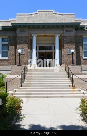 UPLAND, CALIFORNIE - 14 JUILLET 2024 : The Carnegie Library, historiquement connue sous le nom de Upland public Library. Construite en 1913, la bibliothèque fut le premier pub Banque D'Images