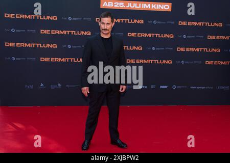 Die Ermittlung , Filmpremiere im Zoo Palast, Berlin, 16.07.2024 Clemens Schick, DIE ERMITTLUNG , photo Call am Roten Teppich zur Berlin-Premiere im ZOO Palast, Berlin, 16.07.2024 Berlin Zoo Palast Deutschland, allemagne *** Die Ermittlung , Filmpremiere im Zoo Palast, Berlin, 16 07 2024 Clemens Schick, DIE ERMITLUNG , photo Call am Roten Teppich zur Berlin Premiere im ZOO Palast, Berlin, 16 07 2024 Berlin Zoo Palast Allemagne, allemagne Copyright : xChristianxBehringx Banque D'Images