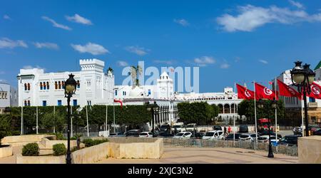 Vue de la place de la Kasbah du ministère des Affaires religieuses à Tunis Banque D'Images